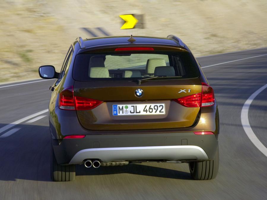  BMW X1 xDrive 2.8i 2009 года  (фото 14 из 30)